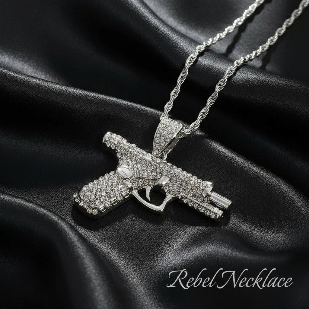 Luksusowy Naszyjnik w Kształcie Pistoletu